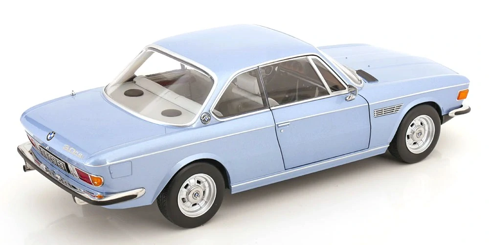 BMW 3.0 CSi E9 Coupe 1971 light blue metallic 1:12 KK Scale