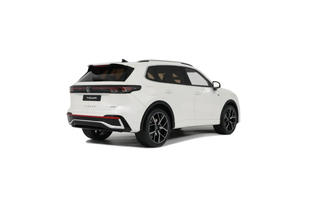 Volkswagen Tiguan E TSI R-Line 2024 Oryx white pearl 1:18 OttOmobile