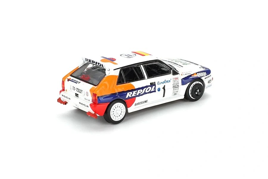 Lancia Delta Integrale Evoluzione #1 Carlos Sainz/Luis Moya Rally Monte Carlo 1993 1:64 Mini GT