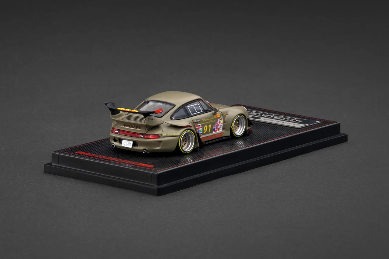 Porsche RWB 993 matte green 1:64 Ignition Model