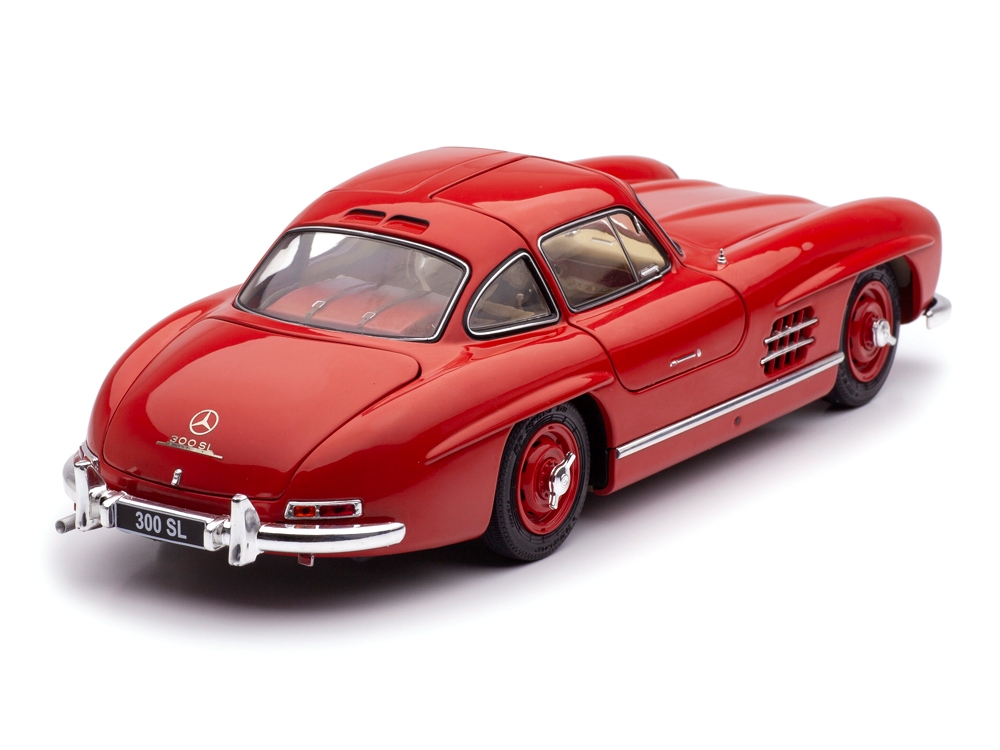Mercedes-Benz 300 SL Gullwing red 1:18 Schuco