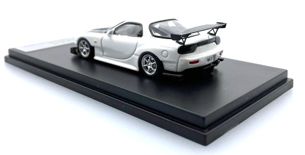 Mazda RX-7 (FD3S) white with carbon hood 1:64 My Model Collect