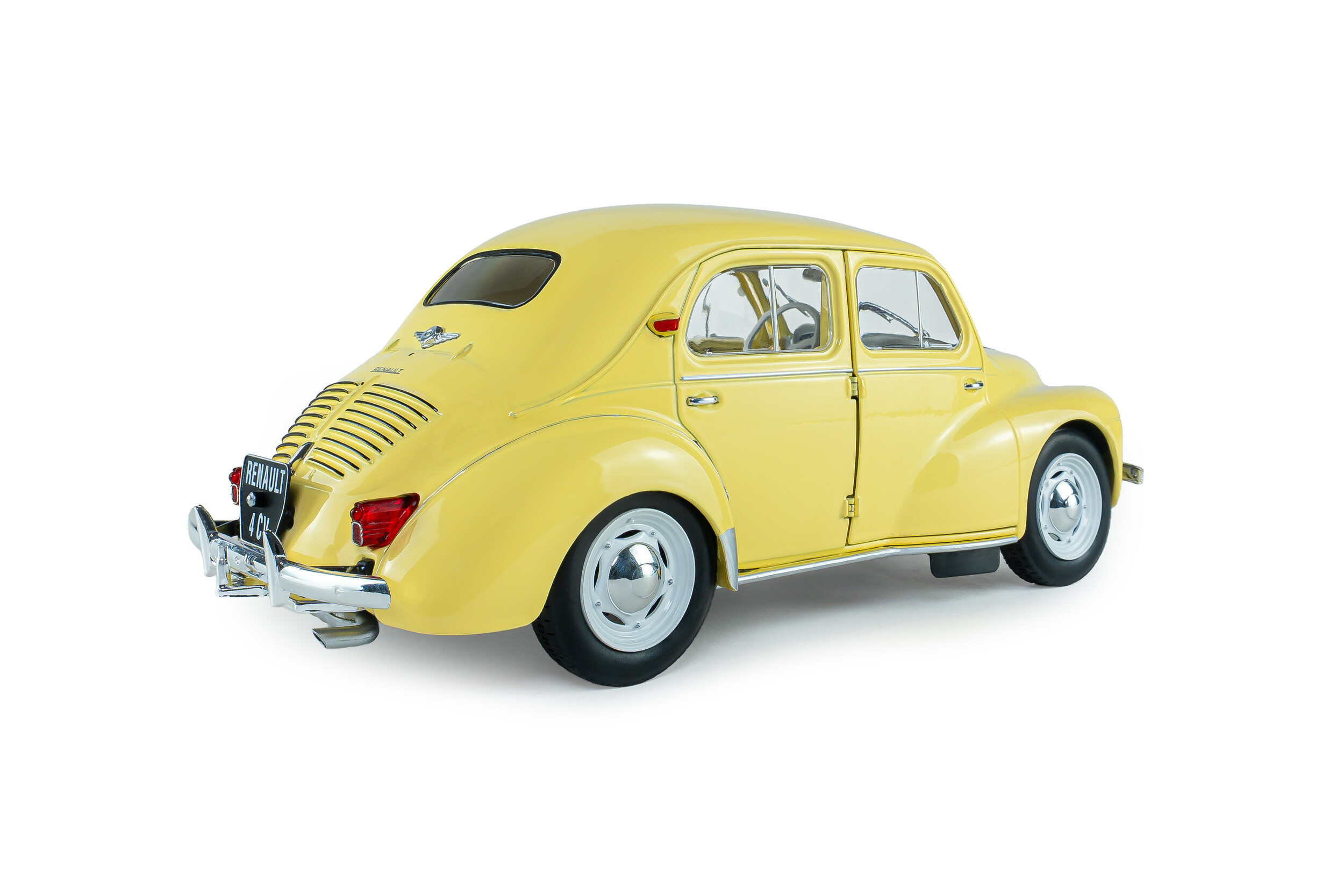 Renault 4CV 1961 beige 1:18 Solido