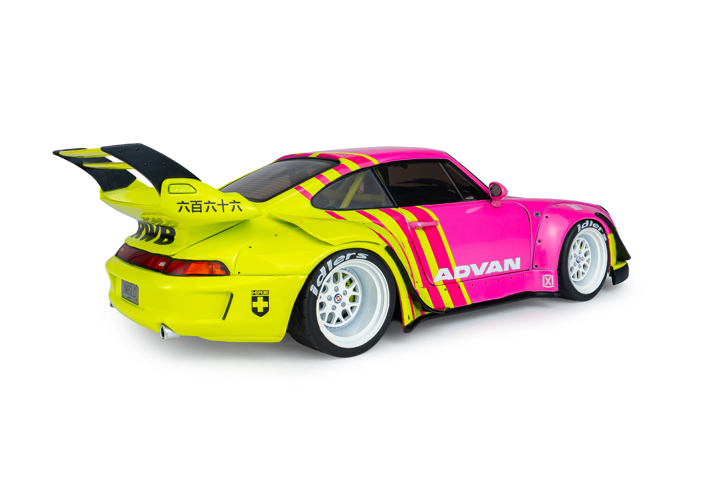 Porsche RWB Bodykit 2024 pink 1:18 Solido