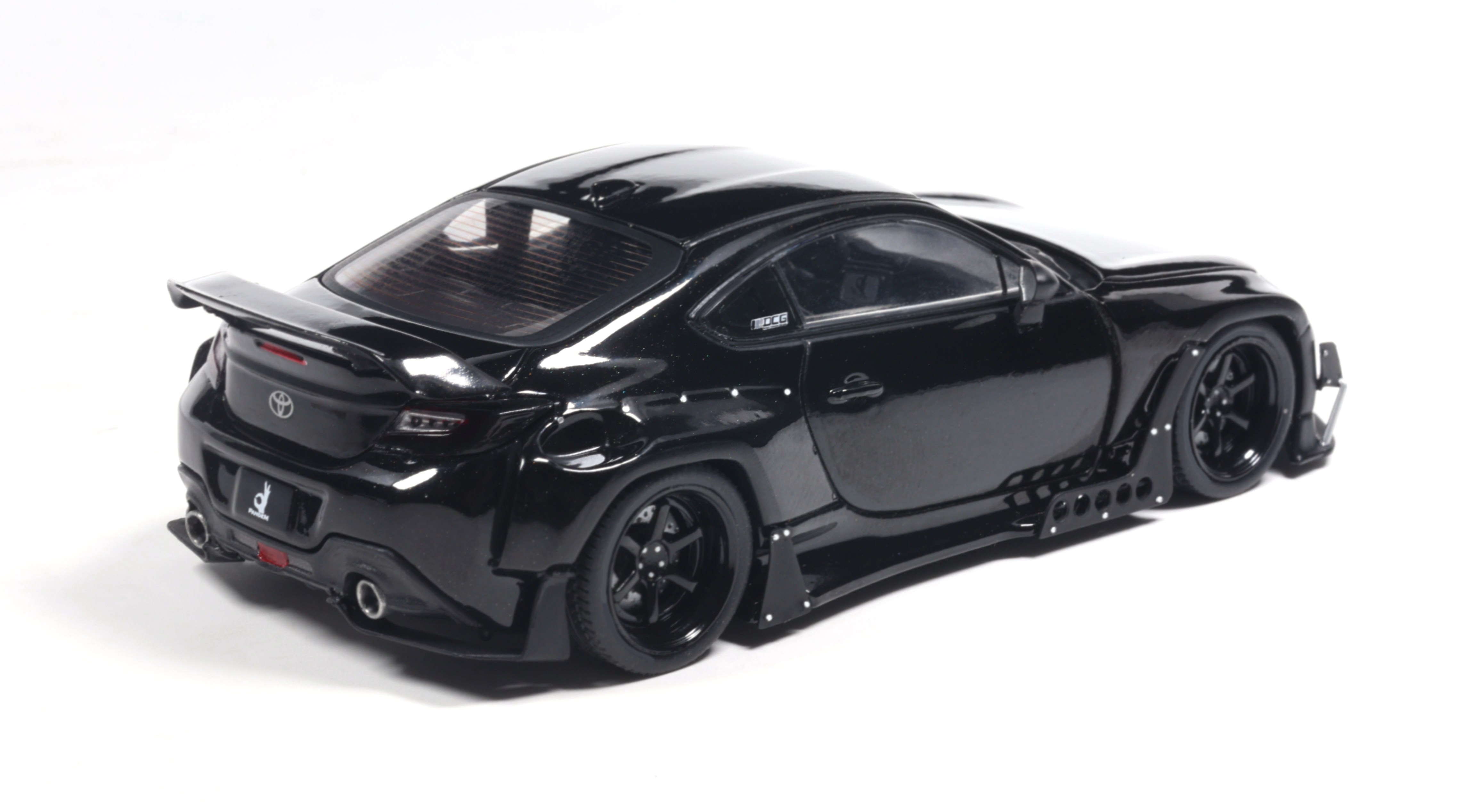 Pandem Toyota GR86 2022 black 1:43 Solido