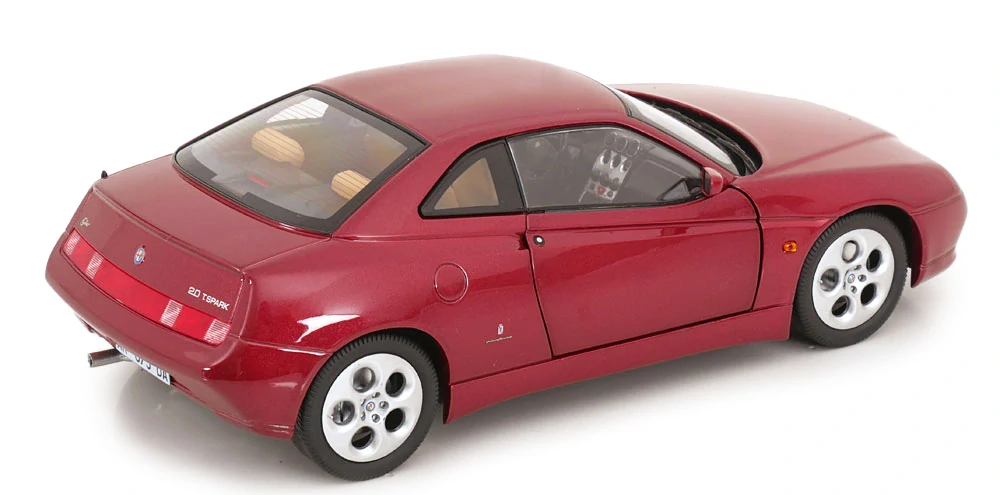 Alfa Romeo GTV 3.0 V6 24V 1998 rosso proteo met 195 1:18 Mitica