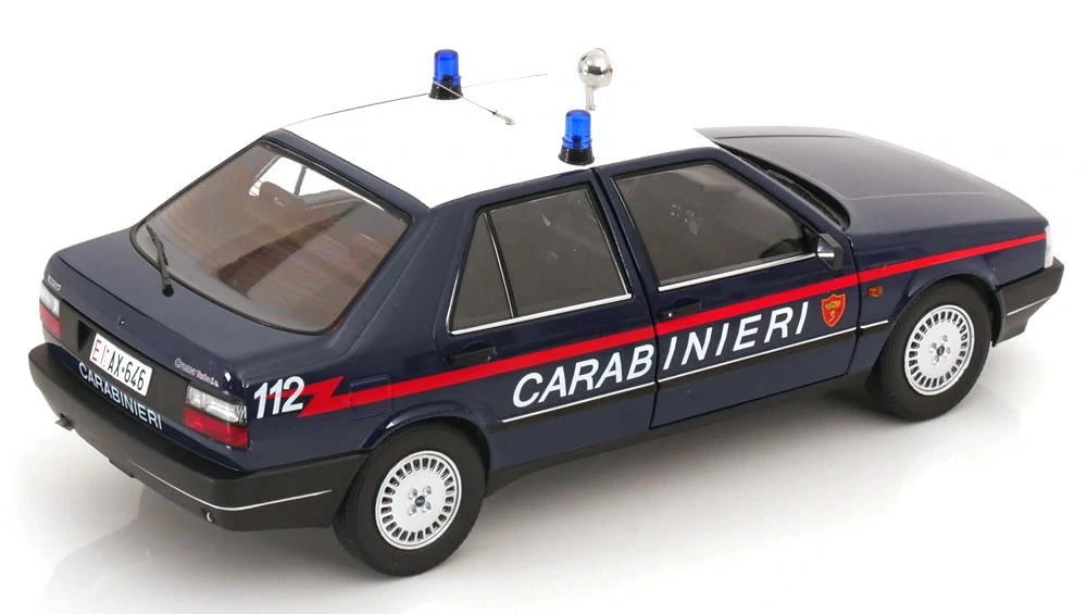 Fiat Croma 2.0 Turbo IE Carabinieri 1988 Police blue/white 1:18 Mitica
