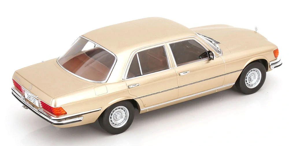 Mercedes S-Klasse (W116) 1972 beige 1:18 MCG 