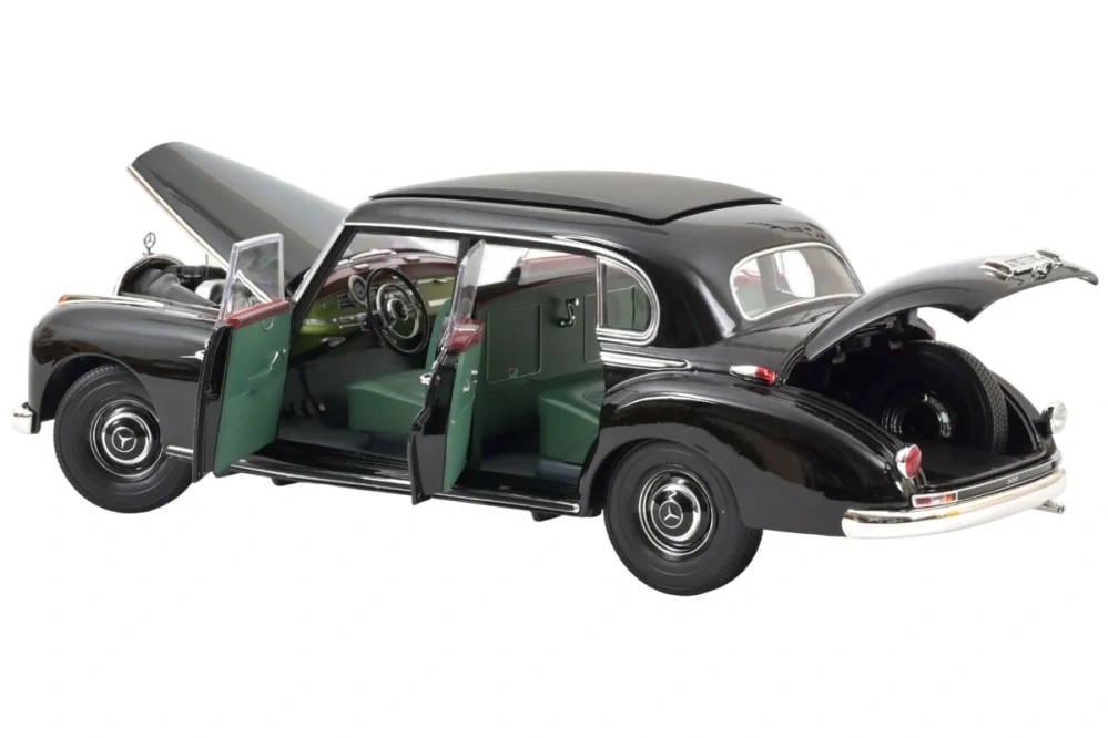 Mercedes-Benz 300B (W186) Limousine 1955 Personal Car Konrad Adenauer 1:18 Norev