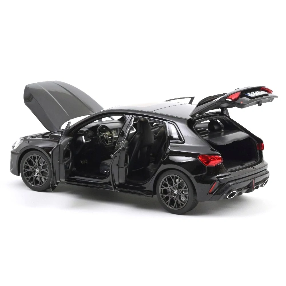 Audi RS 3 2025 Myth black 1:18 Norev