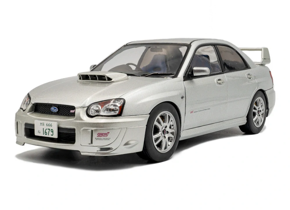 Subaru Impreza WRX STI 2003 premium silver effect 1:18 Solido