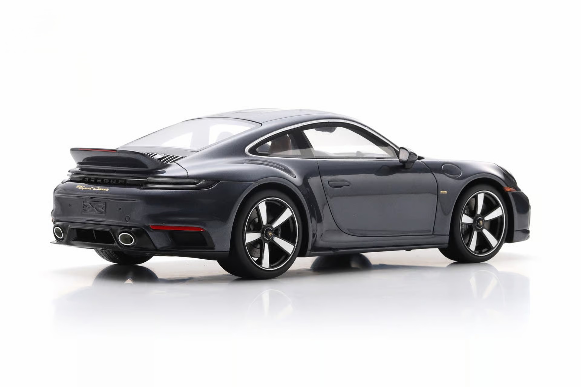 Porsche 911 Sport Classic 992 Heritage Package 2022 yachting blue metallic 1:18 Spark