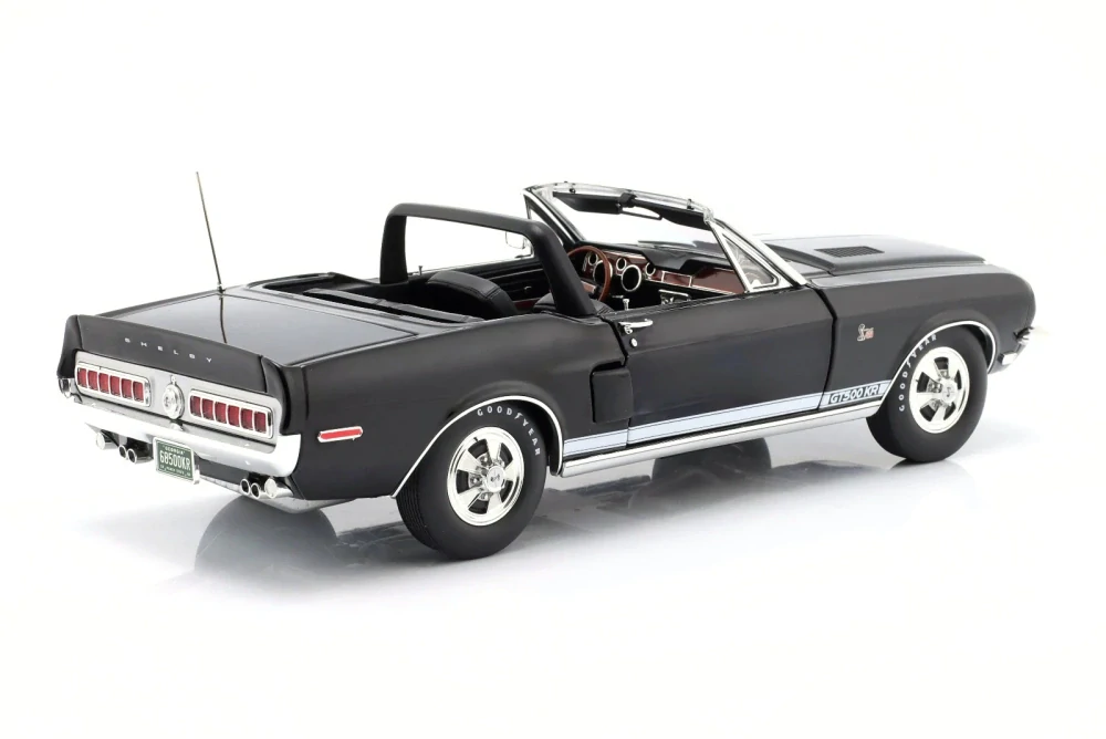Shelby GT500 KR Convertible 1968 black/white top 1:18 Acme Diecast