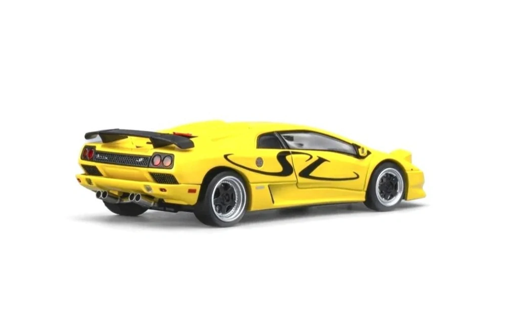 Lamborghini Custom Diablo SV metallic yellow 1:64 Microturbo