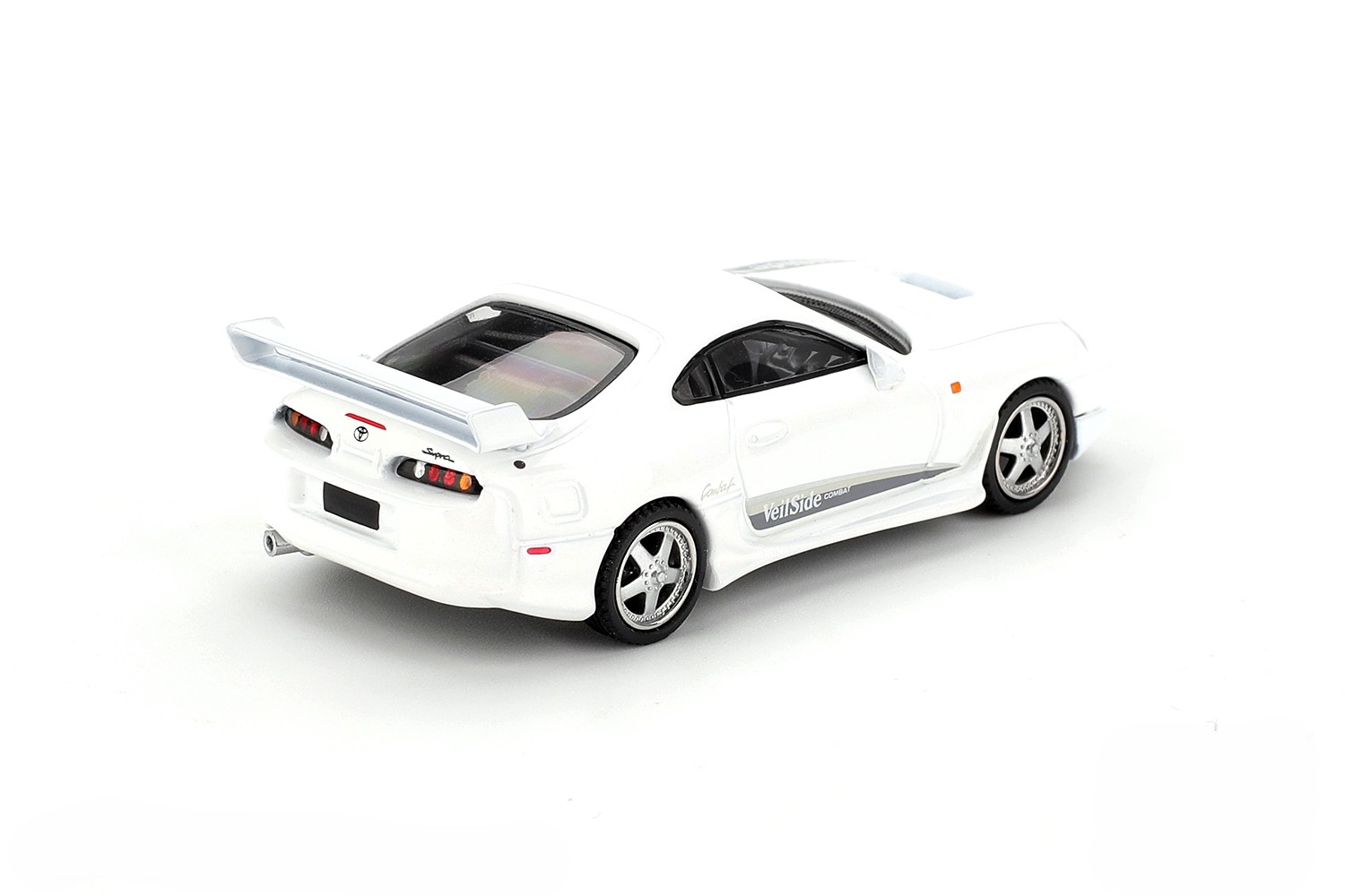 Toyota Supra MK4 (A80) 2014 Veilside Combat V-1 white pearl metallic 1:64 Mini GT