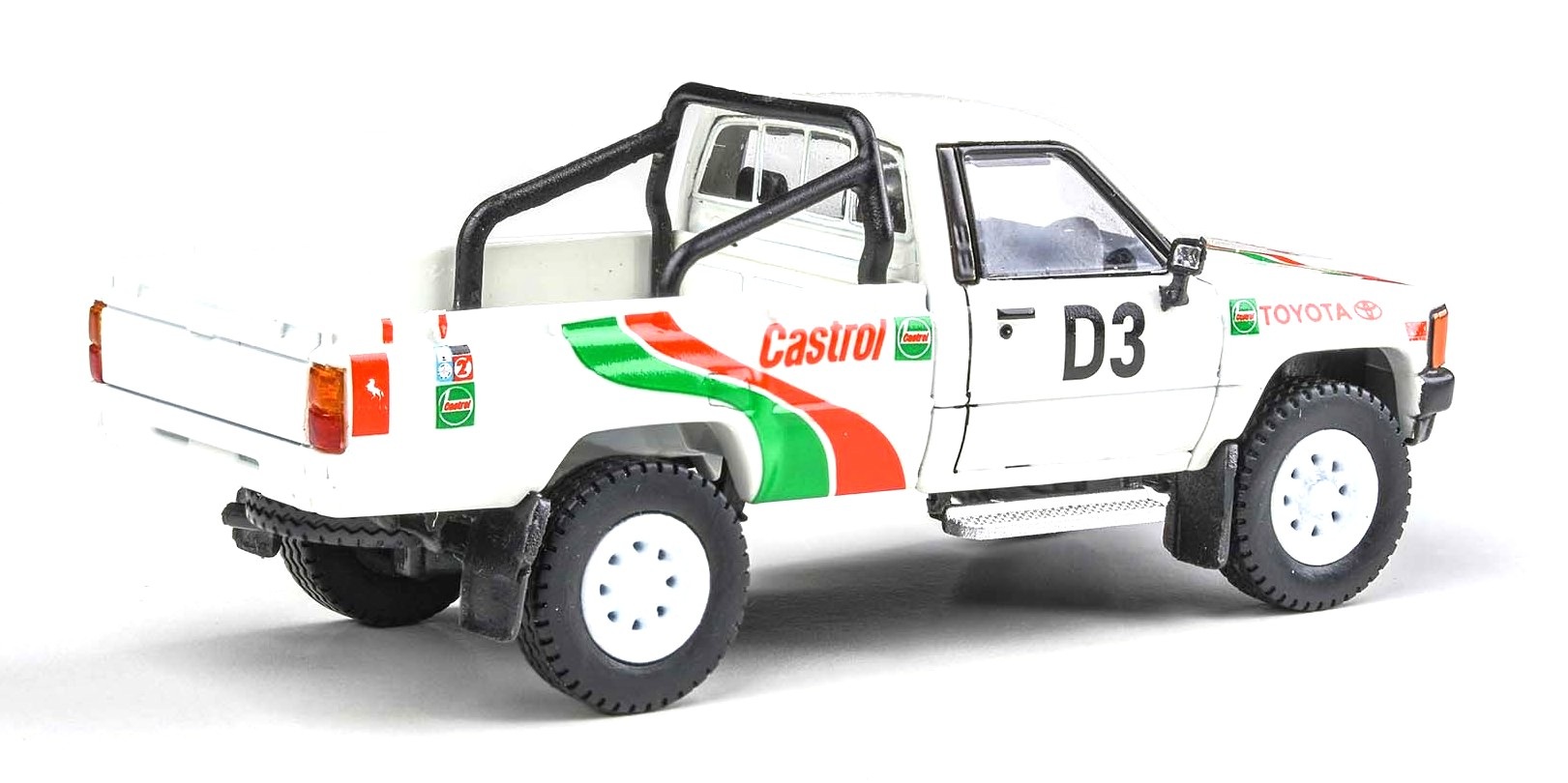 Toyota Hilux Pick-Up #D3 Rally Rustenburg 1995 1:64 Para64