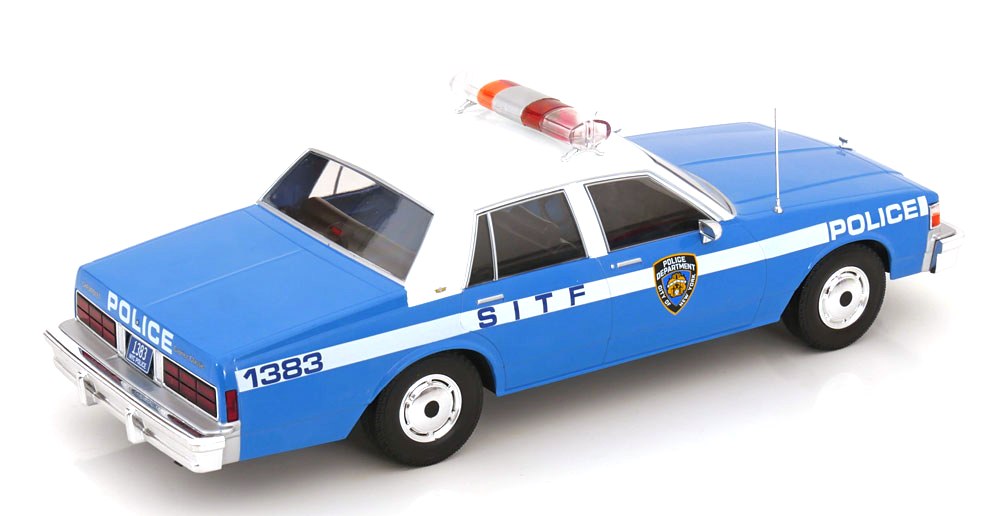 Chevrolet Caprice NYPD 1987 1:18 MCG Modelcar Group