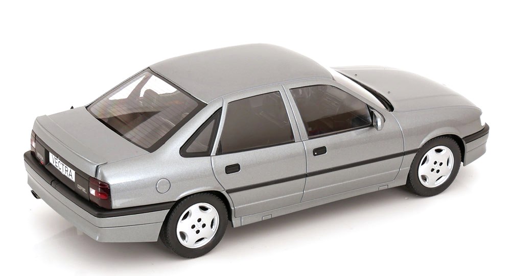 Opel Vectra A 2000 1988 dark grey 1:18 MCG Modelcar Group