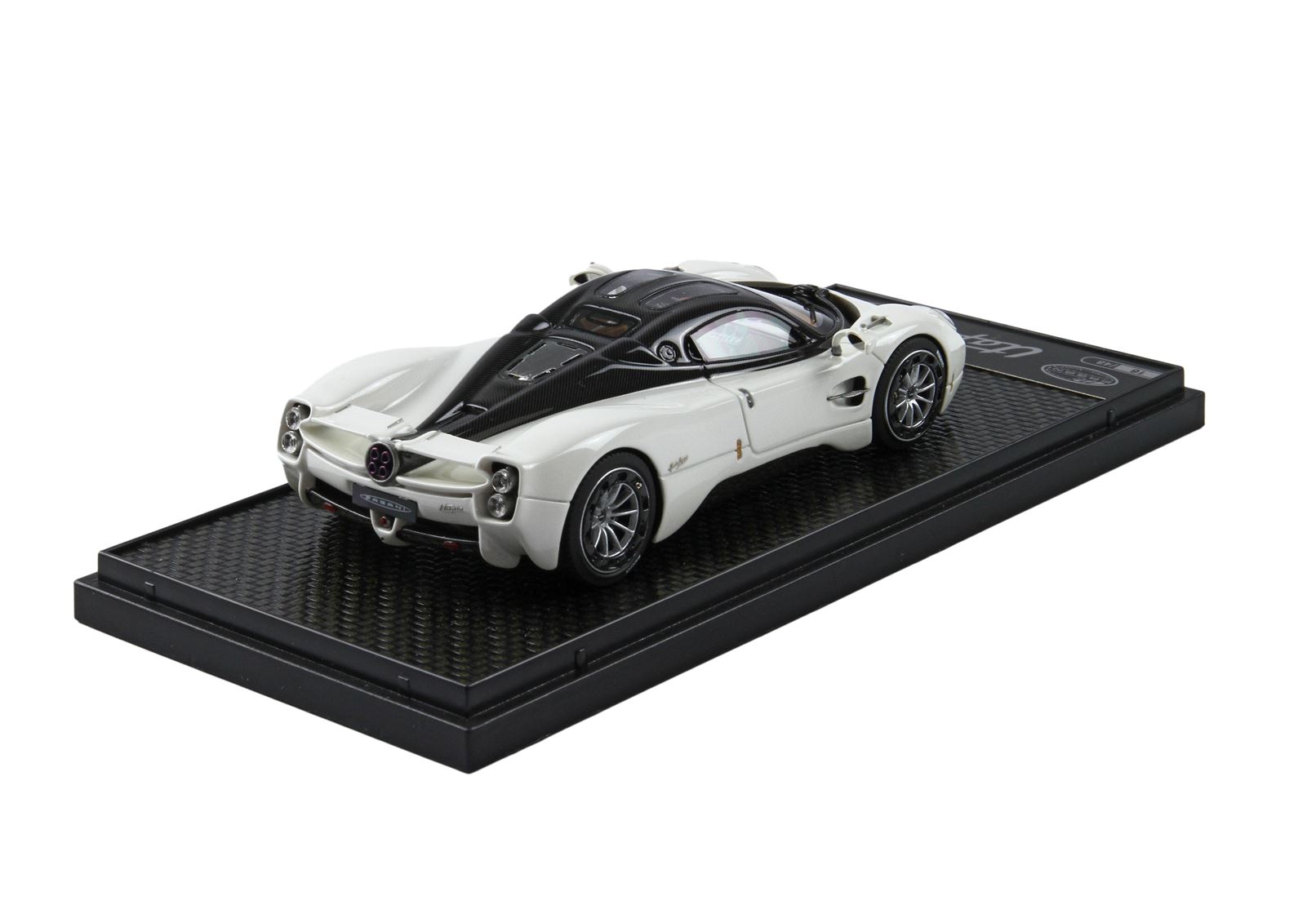 Pagani Utopia Pearl White 1:43 B.B.R.