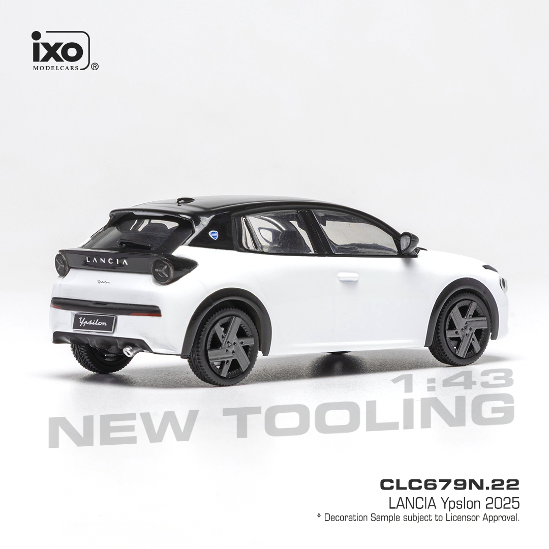Lancia Ypsilon 2025 white/black 1:43 Ixo Models