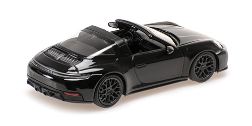 Porsche 911 (992.2) Targa 4 GTS 2024 black 1:43 Minichamps