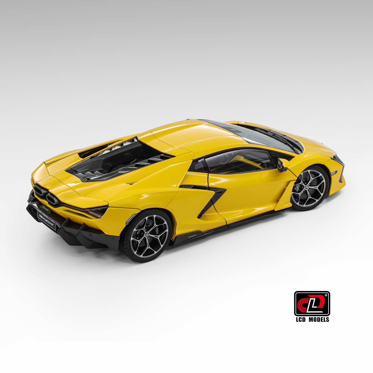 Lamborghini Revuelto yellow 1:18 LCD Model