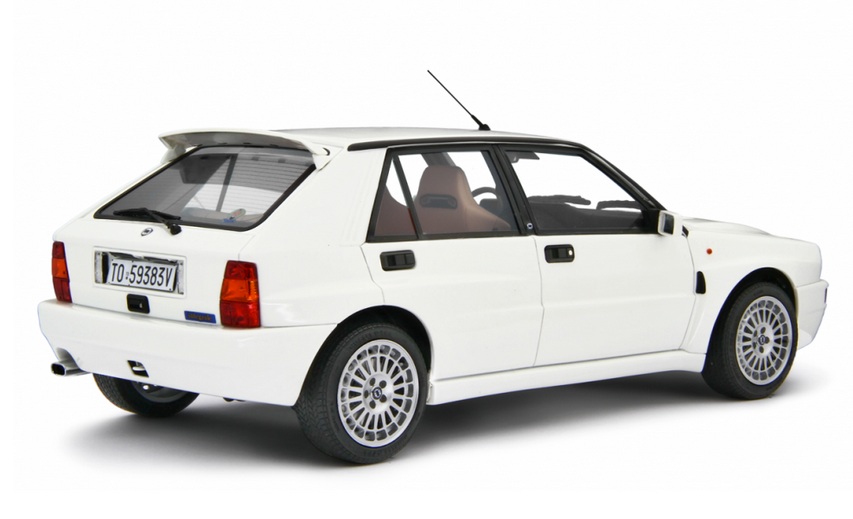 Lancia Delta HF Integrale EVO II 1992-94 white 1:18 Laudoracing Model