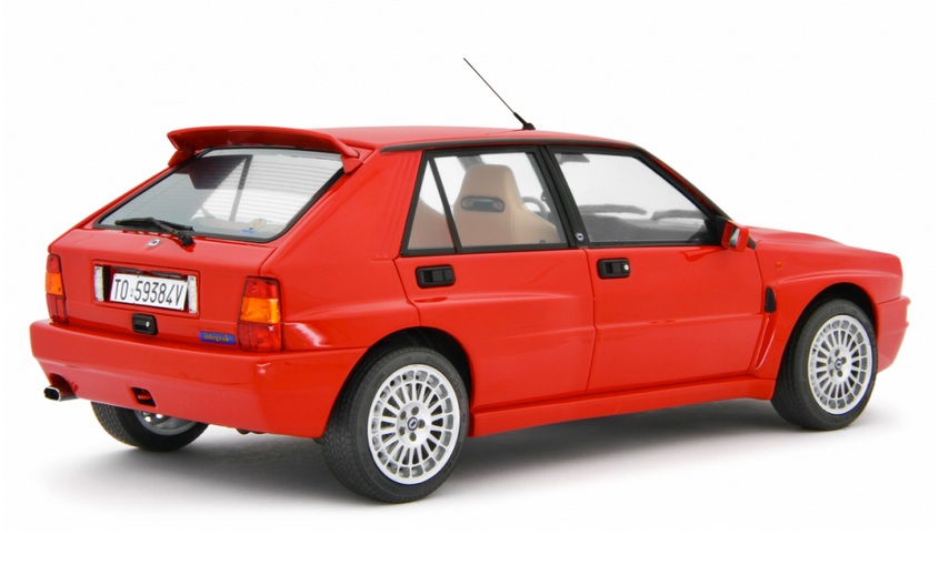 Lancia Delta HF Integrale EVO II 1992-94 red 1:18 Laudoracing Model