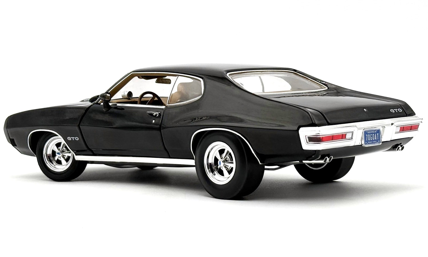 Pontiac GTO Ram Air IV 1970 black 1:18 Acme Diecast
