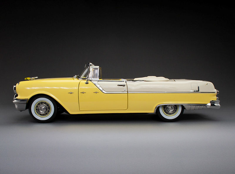 Pontiac Star Chief Open Convertible 1955 white mist/avalon yellow 1:18 Sun Star