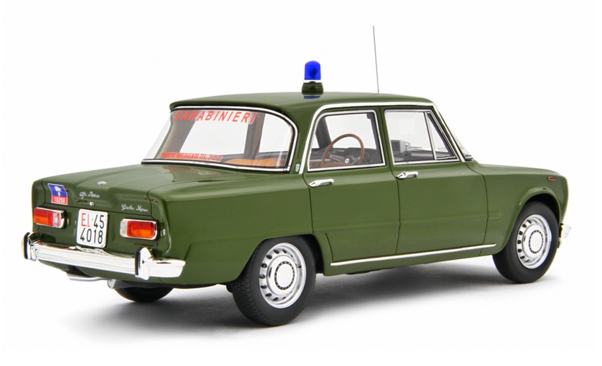 Alfa Romeo Giulia Super 1969 *Carabinieri* green 1:18 Laudoracing Model