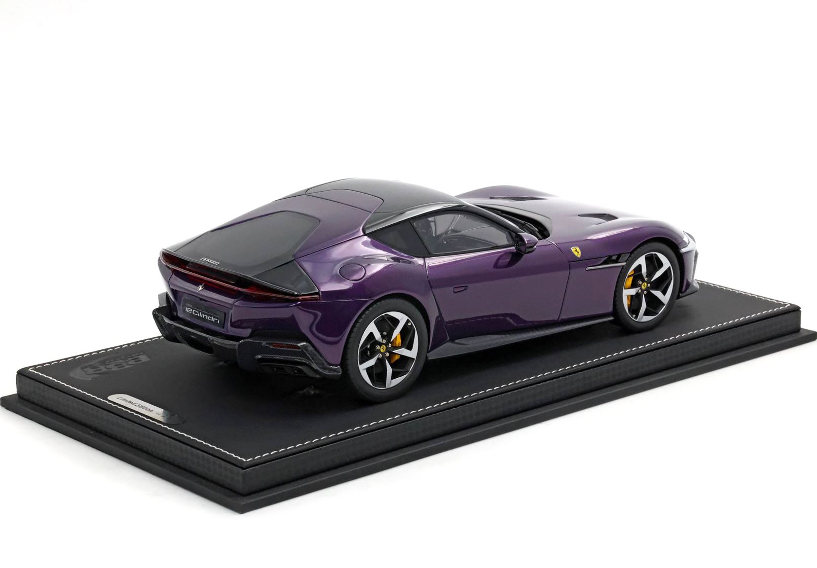 Ferrari 12Cilindri Viola Hong Kong 1:18 B.B.R.
