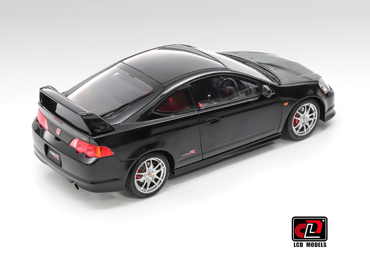 Honda Integra Type R DC5 black 1:18 LCD Model