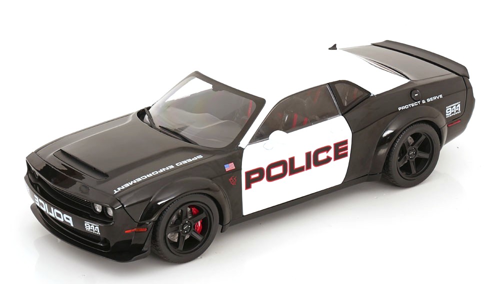 Dodge Challenger R/T Scat Pack Widebody 2023 Highway Police 1:18 Solido
