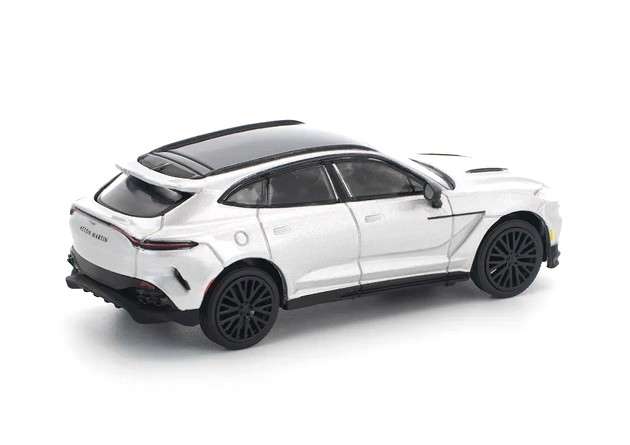 Aston Martin DBX 707 silver 1:64 Pop Race Limited