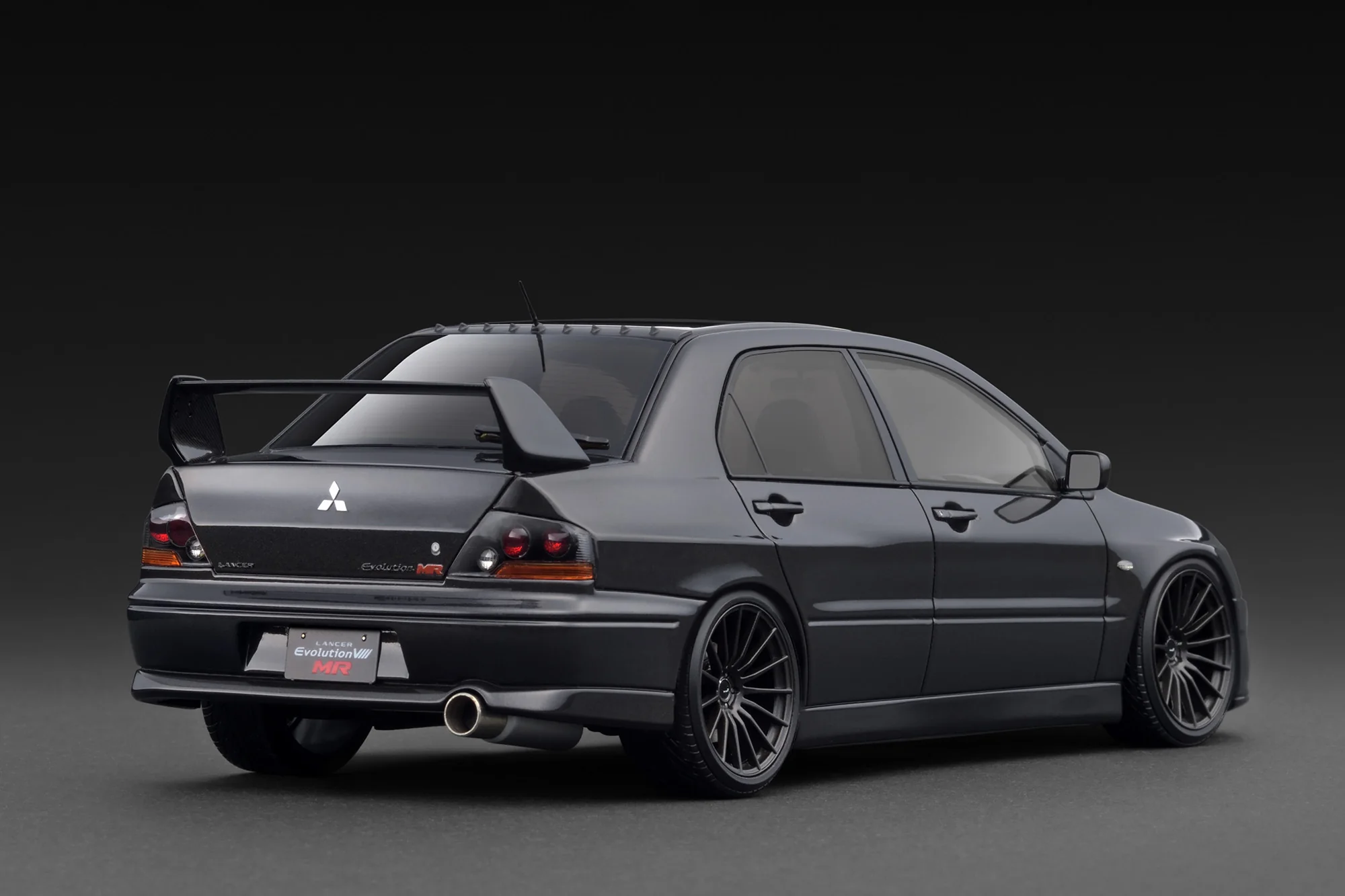 Mitsubishi Lancer Evolution VIII MR CT9A gun metallic 1:18 Ignition Model