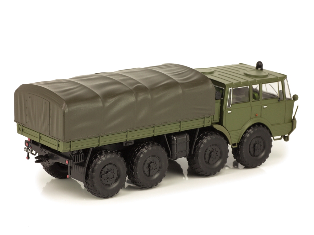 Tatra 813 8x8 1968 green 1:43 Ixo Models