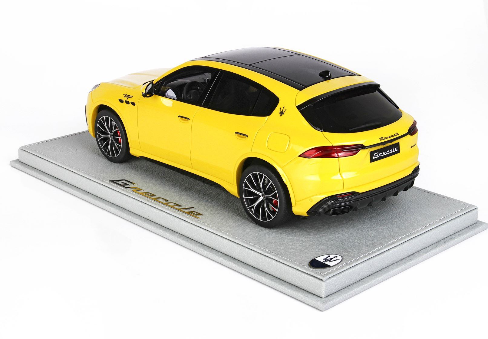 Maserati Grecale Trofeo Yellow 1:18 B.B.R.