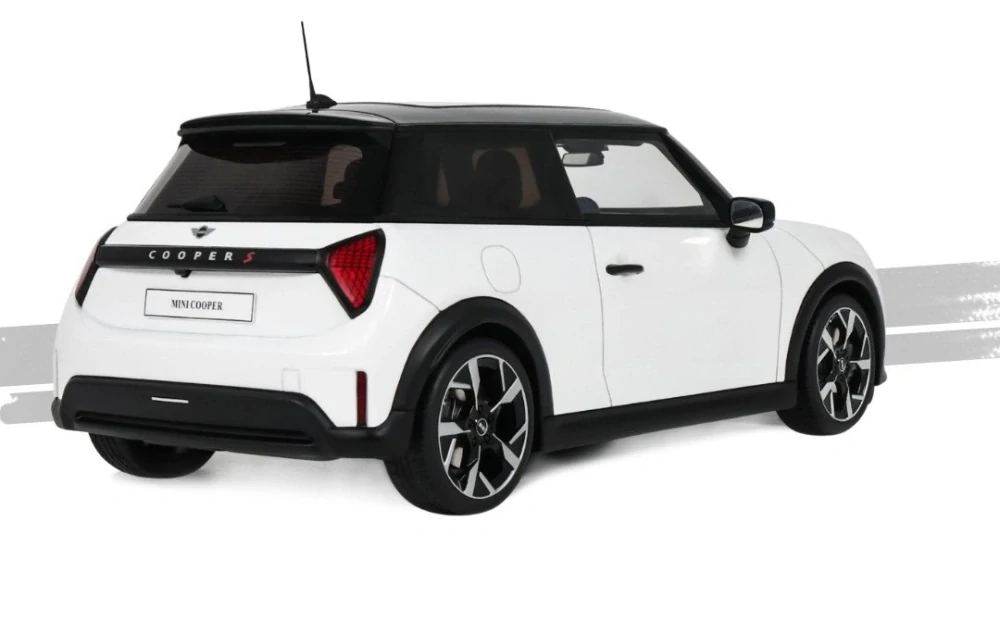 Mini Cooper S 2025 nanuq white 1:18 OttOmobile
