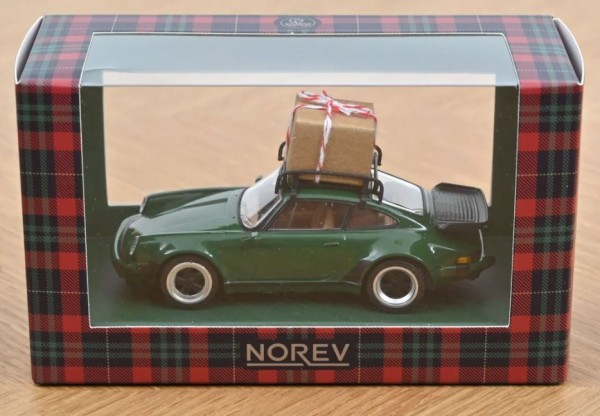 Porsche 911 (930) Turbo 1978 "Christmas" 1:43 Norev