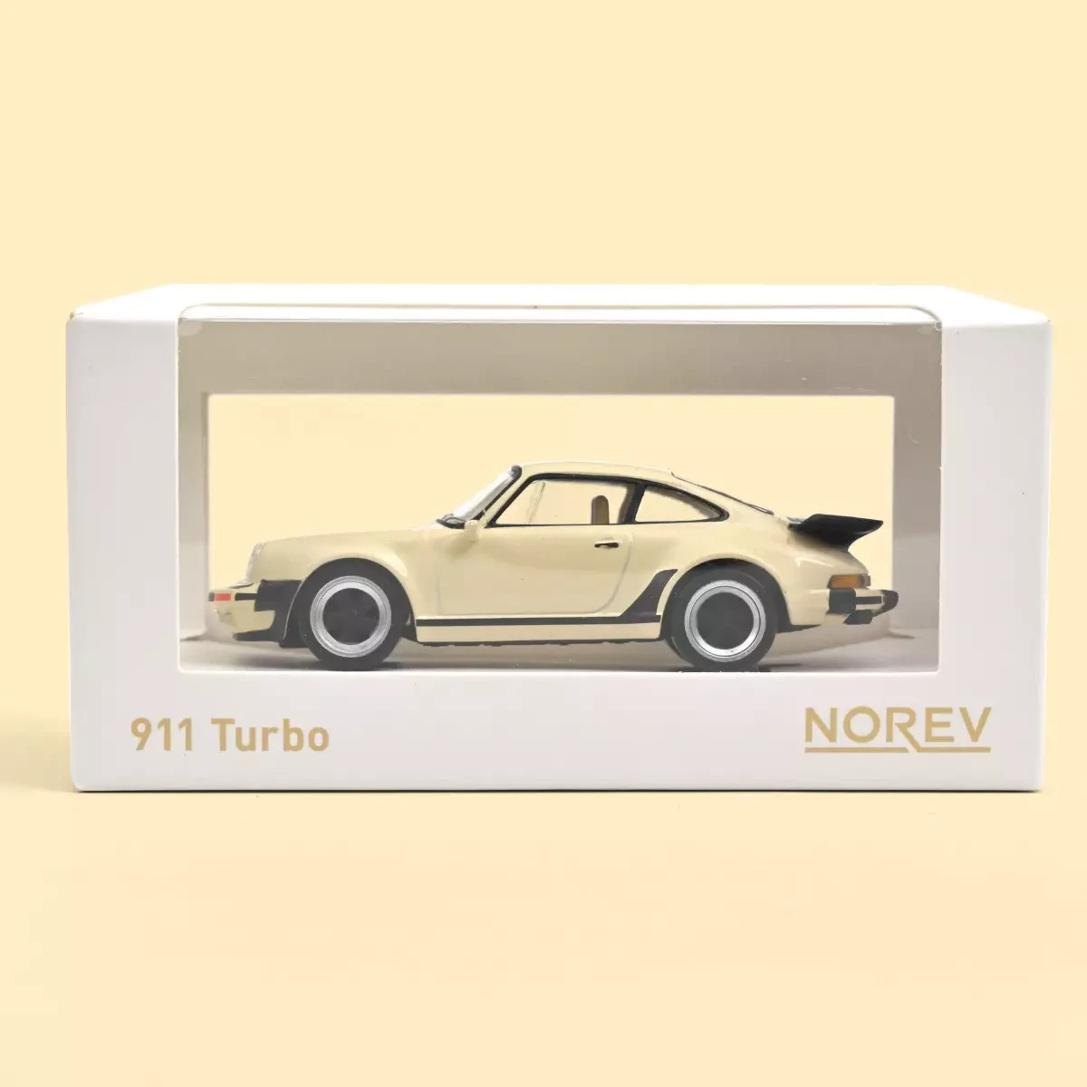 Porsche 911 (930) Turbo 1978 beige 1:43 Norev