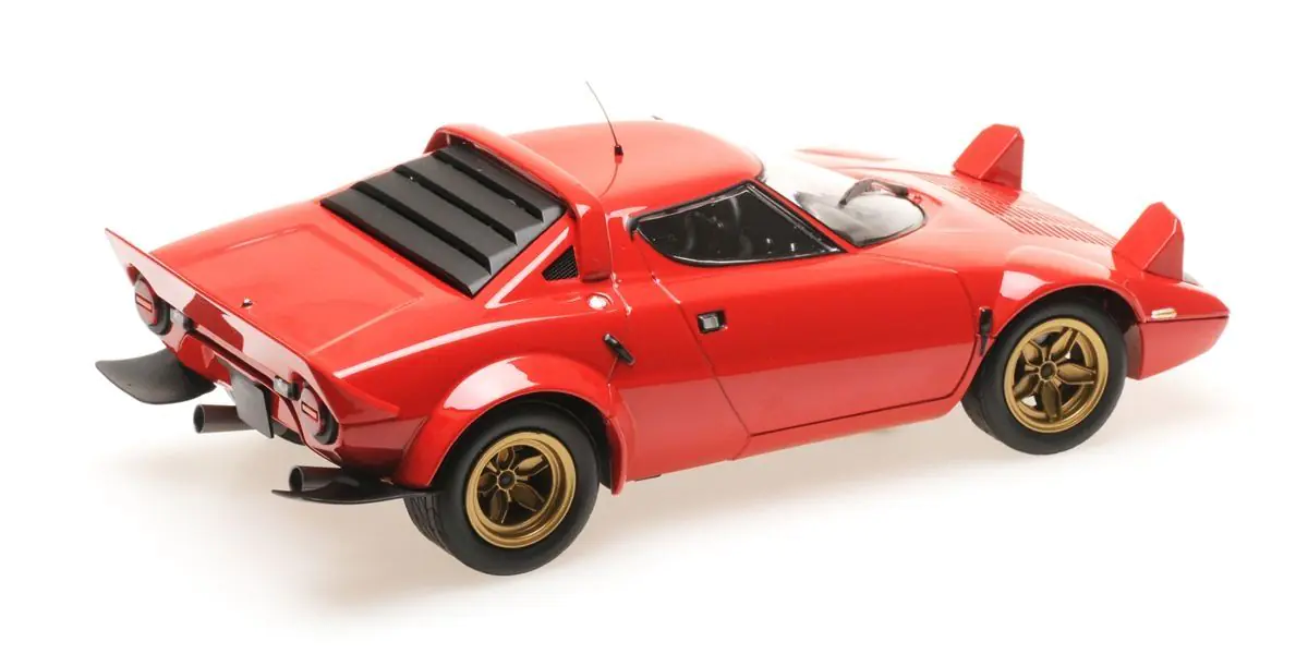 Lancia Stratos 1974 1:18 Minichamps 