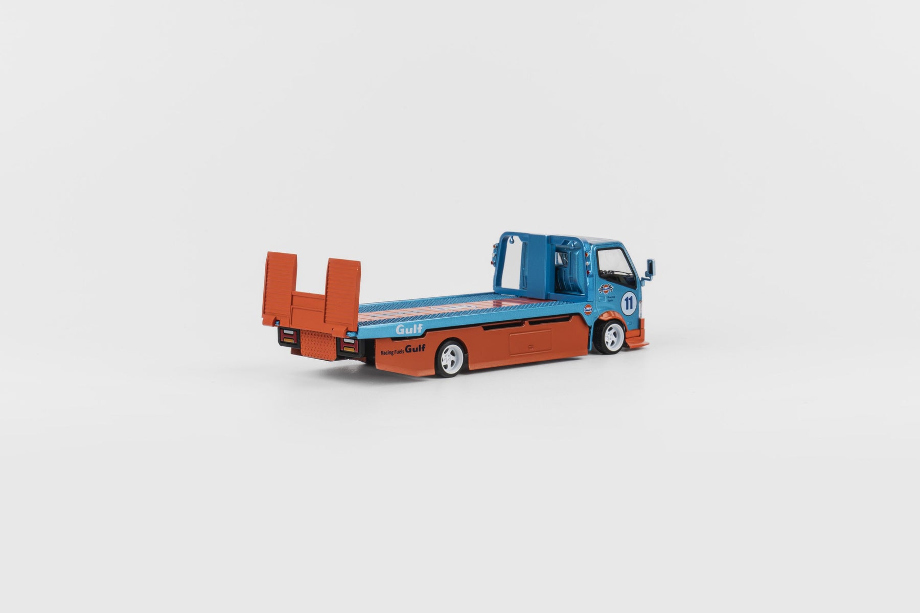 Custom Tow Truck *Gulf* blue/orange 1:64 Microturbo