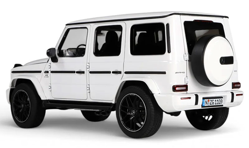 Mercedes-AMG G63 W465 polar white 1:18 NZG