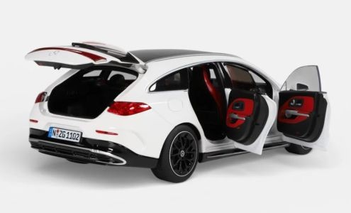 Mercedes-Benz CLA Shooting Brake with EQ Technology polar white 1:18 NZG