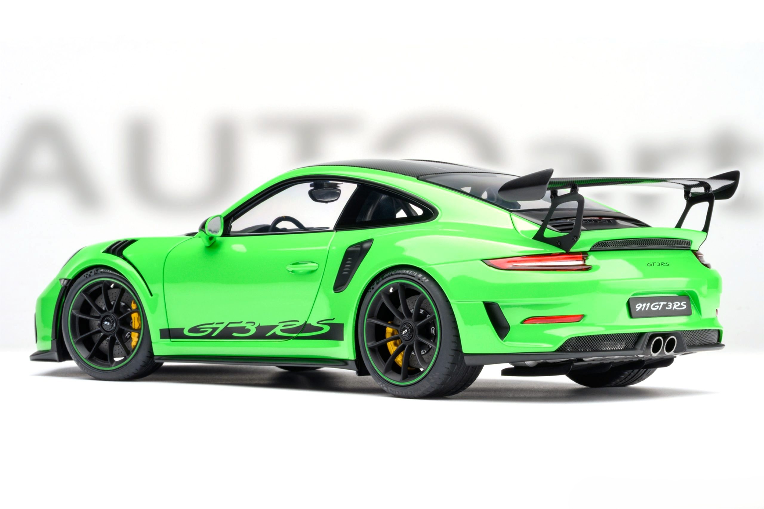 Porsche 911 GT3RS 2017 Weissach Package lizard green 1:18 AUTOart