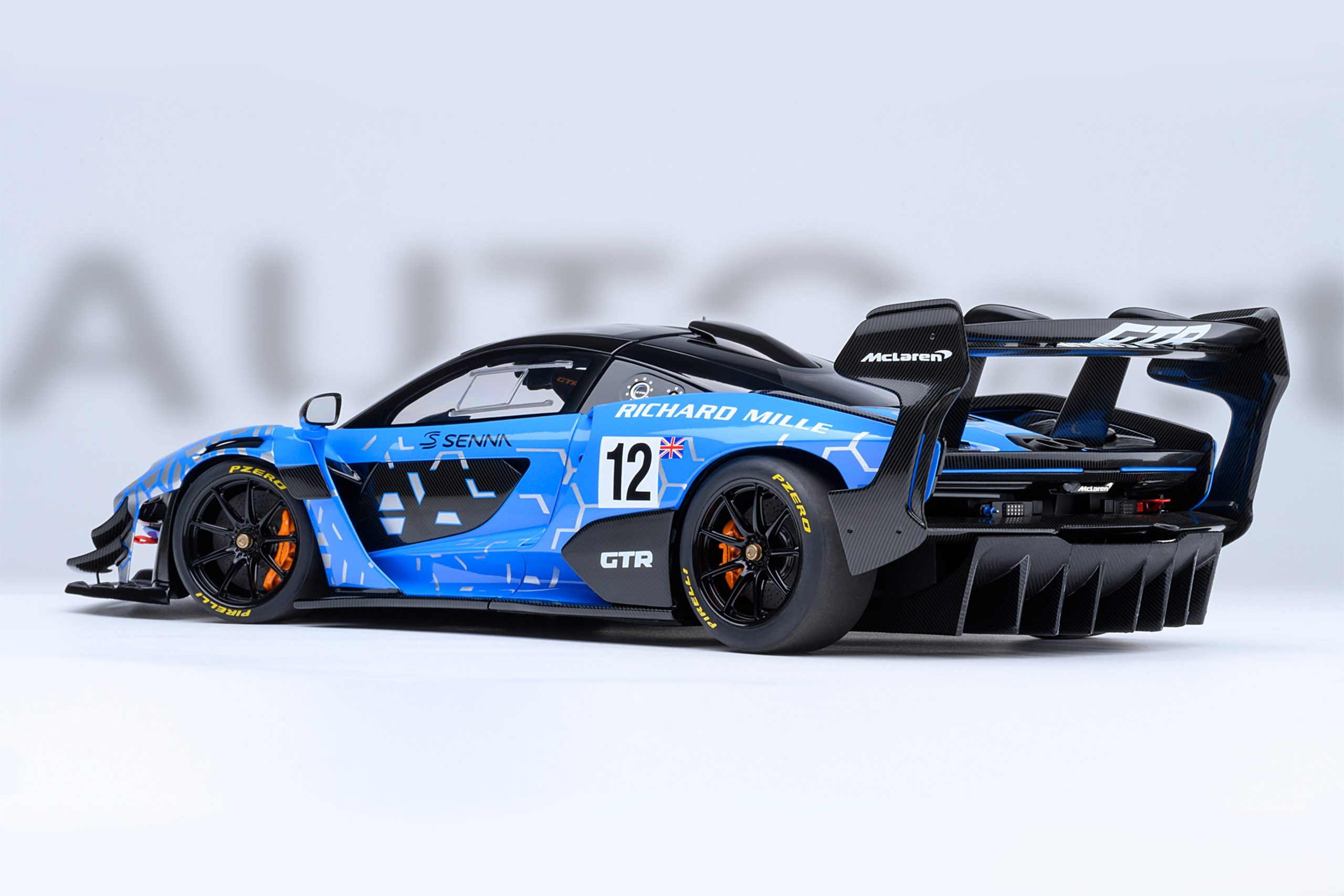 McLaren Senna GTR #12 Press 2021 1:18 AUTOart