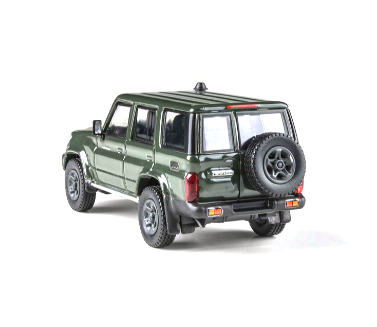 Toyota Land Cruiser LC76 Off Road LHD 2014 military green 1:64 Para64