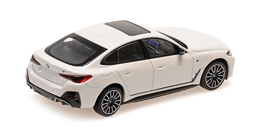 BMW I4 M50 2022 white metallic 1:43 Minichamps
