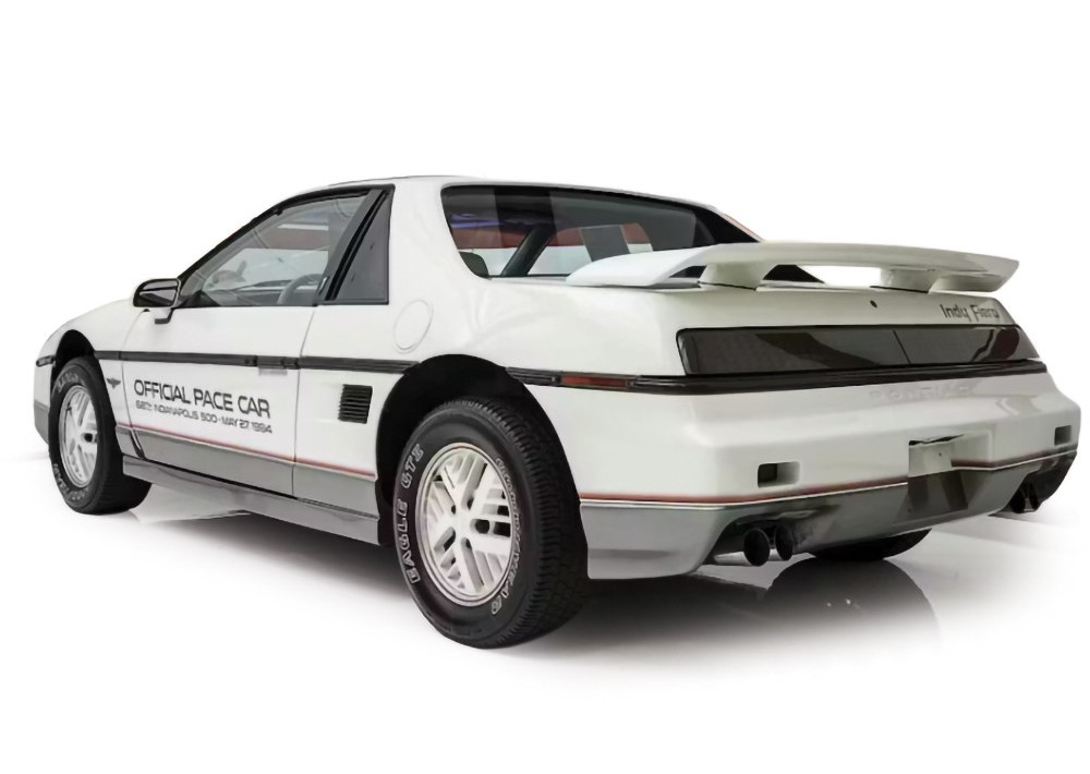 Pontiac Fiero Indycar Indianapolis 500 1984 Pace Car 1:43 Ixo America